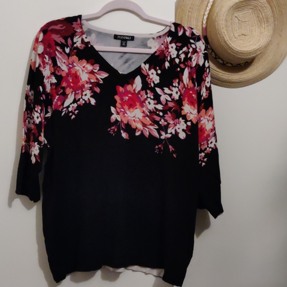 Floral v-neck sweater